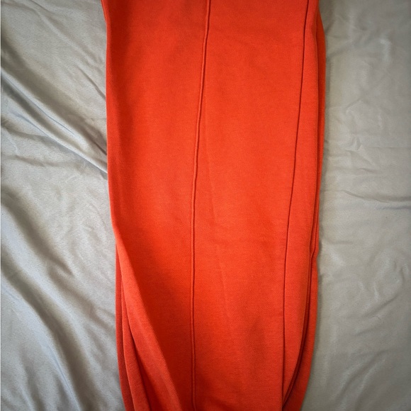 Nike Kids Bright Orange Jogger Sweatpants with White Swoosh - Picture 5 of 6